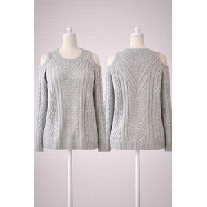 Lane Bryant Womens Gray Cold Shoulder Cable Knit Sweater Size 14/16 Crew Neck